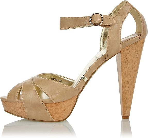 white sandals 7.5
