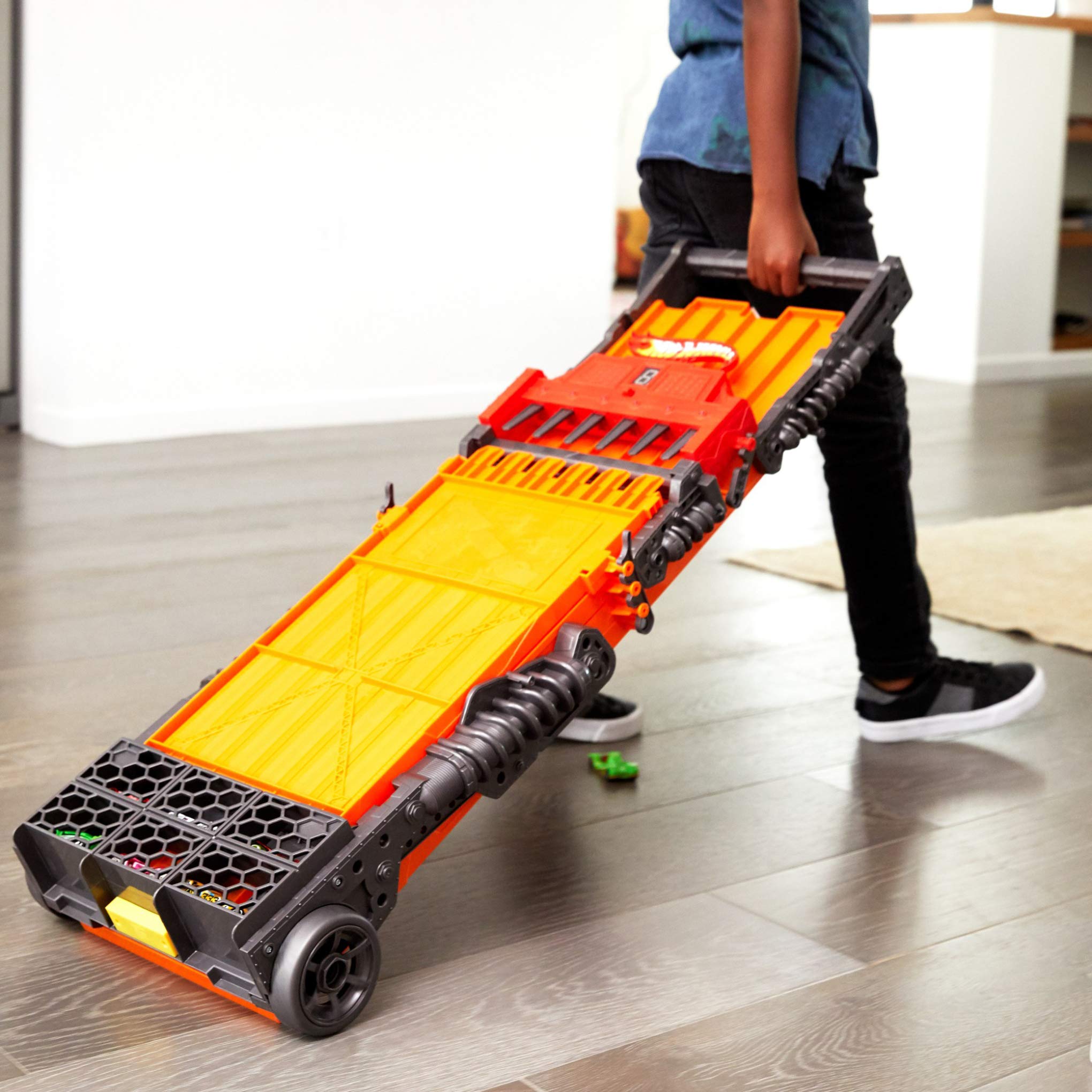 Hot Wheels Super 6lane Raceway Buy Online in UAE. Toys And Games