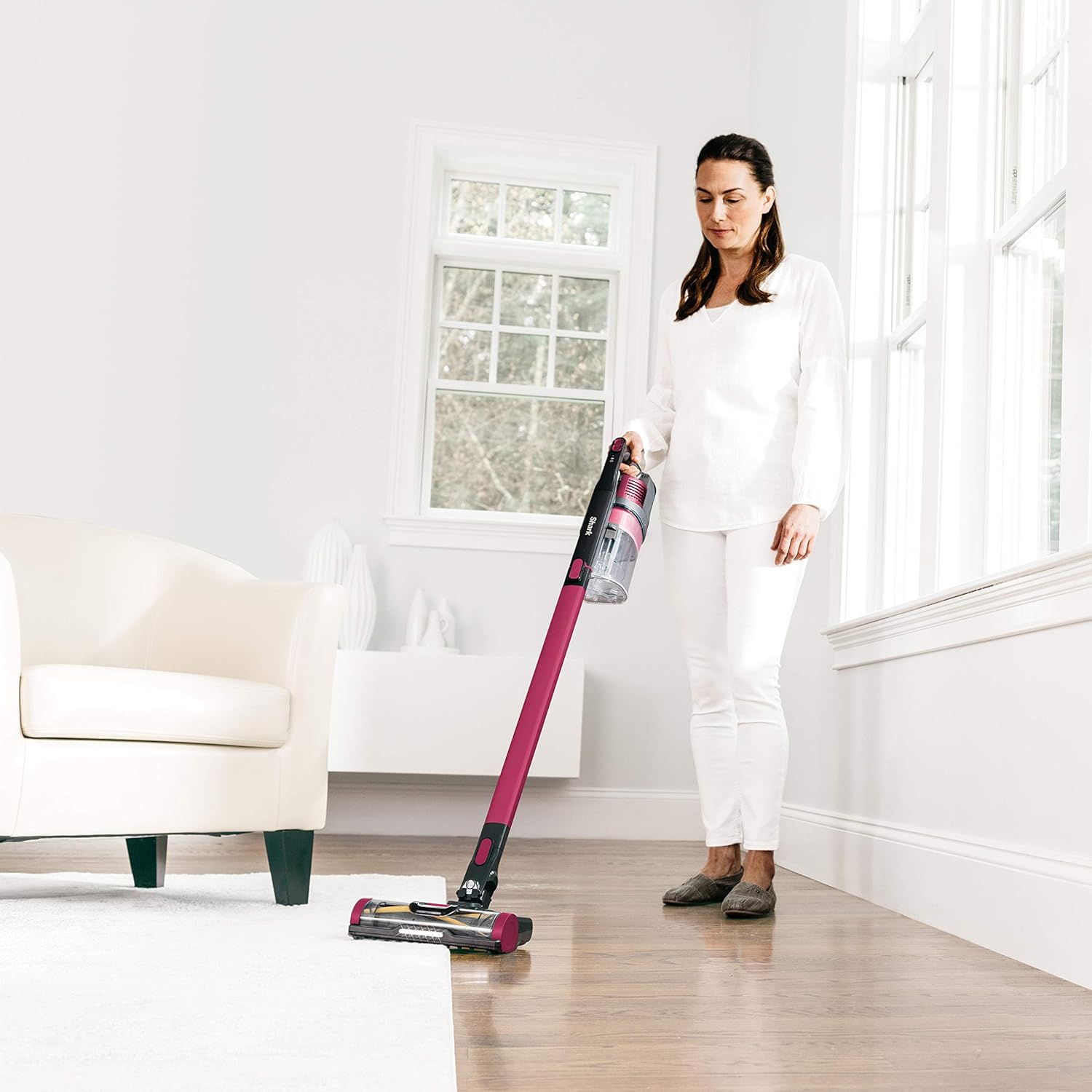 Shark IZ163H Rocket Pet Pro Cordless Stick Vacuum with MultiFlex, Self-Cleaning Brushroll, Dirt Engage Technology and Powerful Suction, in Raspberry: Home & Kitchen