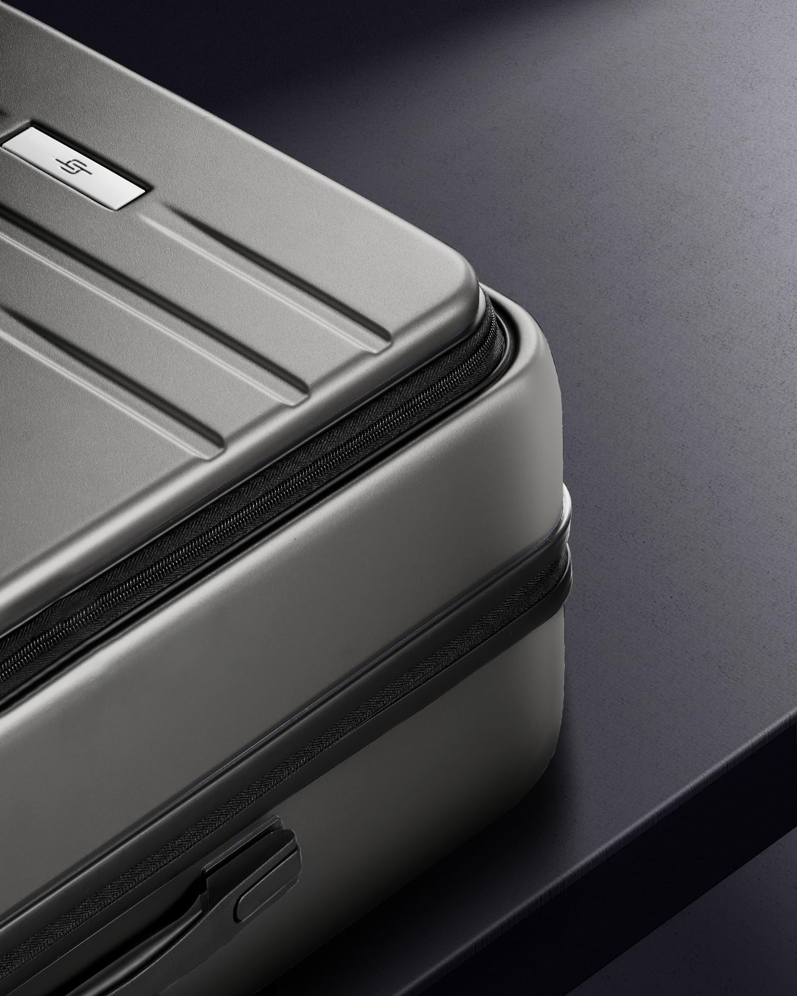 Carry On Luggage Airline Approved,Expandable PC Hard Shell Suitcase with wheels,Front Opening Suitcases