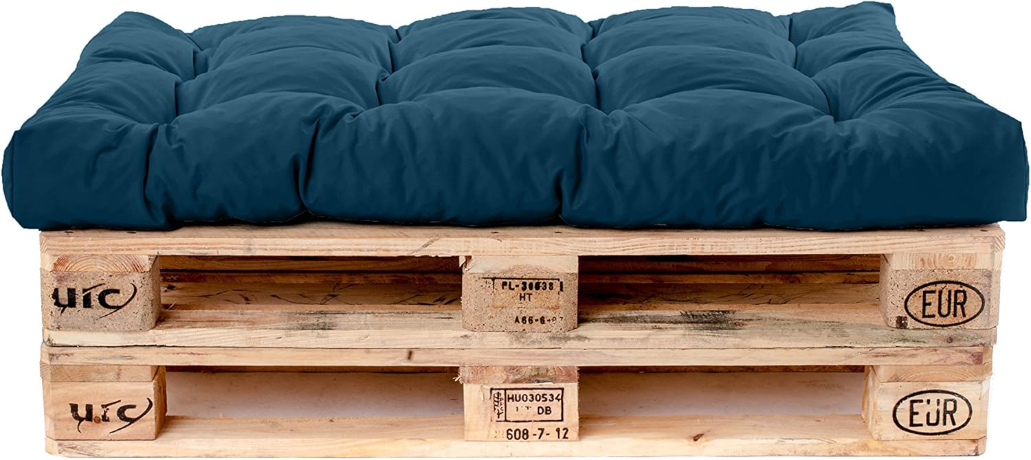 Gardenista Outdoor Tufted Foam Pallet Seat Cushion in Water Resistant