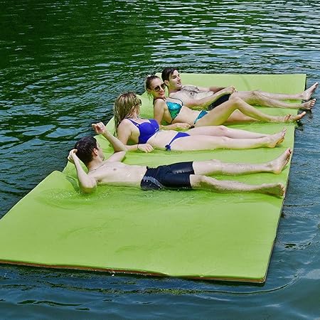 Amazon Com Goplus 12 X 6 Floating Water Pad 3 Layer Tear Resistant Xpe Foam Mat Roll Up Floating Island For Pool Lake Ocean Boat Green Sports Outdoors