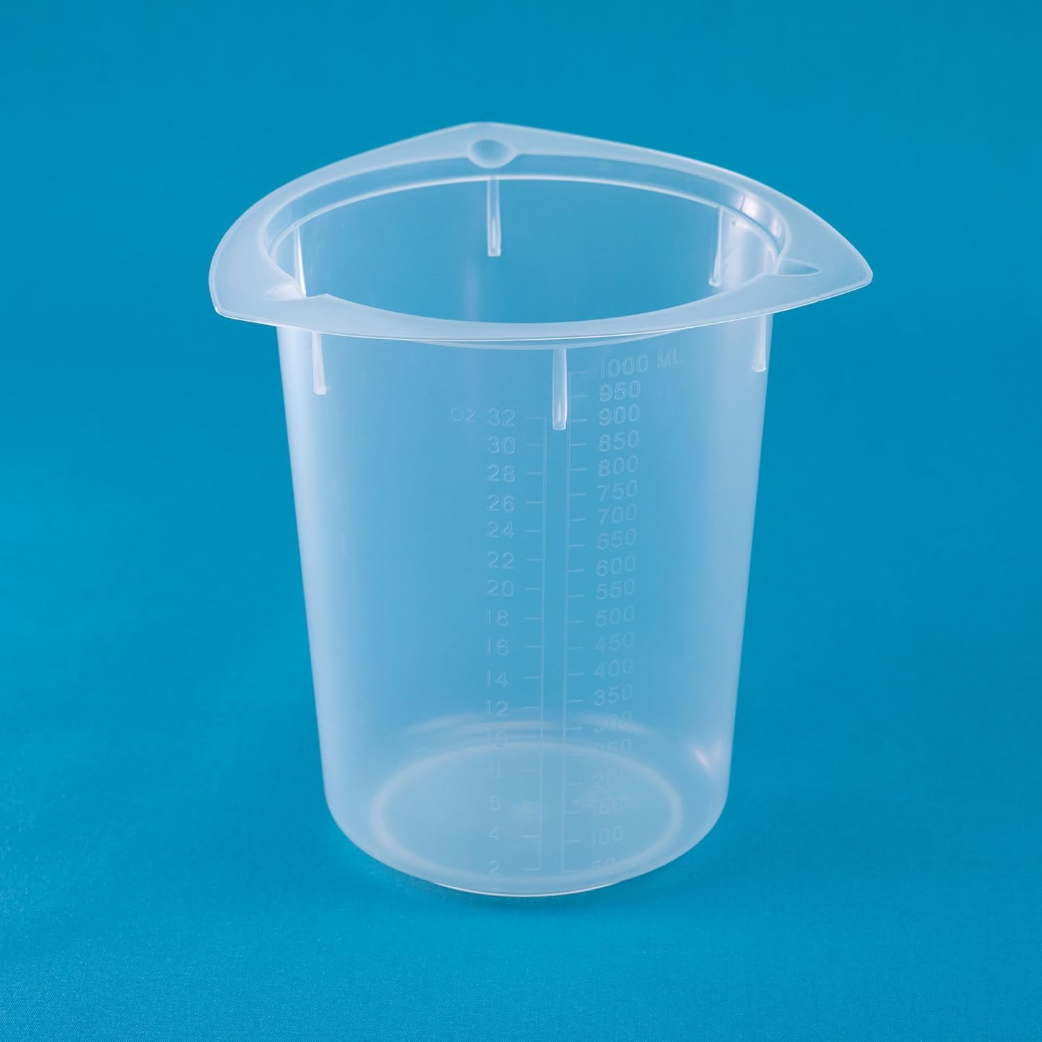 United Scientific Btc1000 Polypropylene Tri Corner Beaker 1000ml Capacity 50ml Graduation Interval Case Of 100 Amazon Com Industrial Scientific