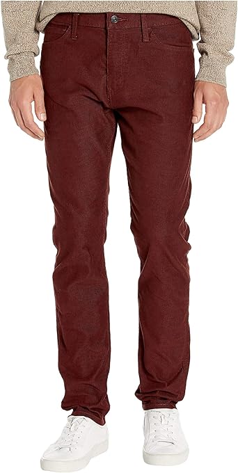 dockers men's straight fit jean cut all seasons tech pants