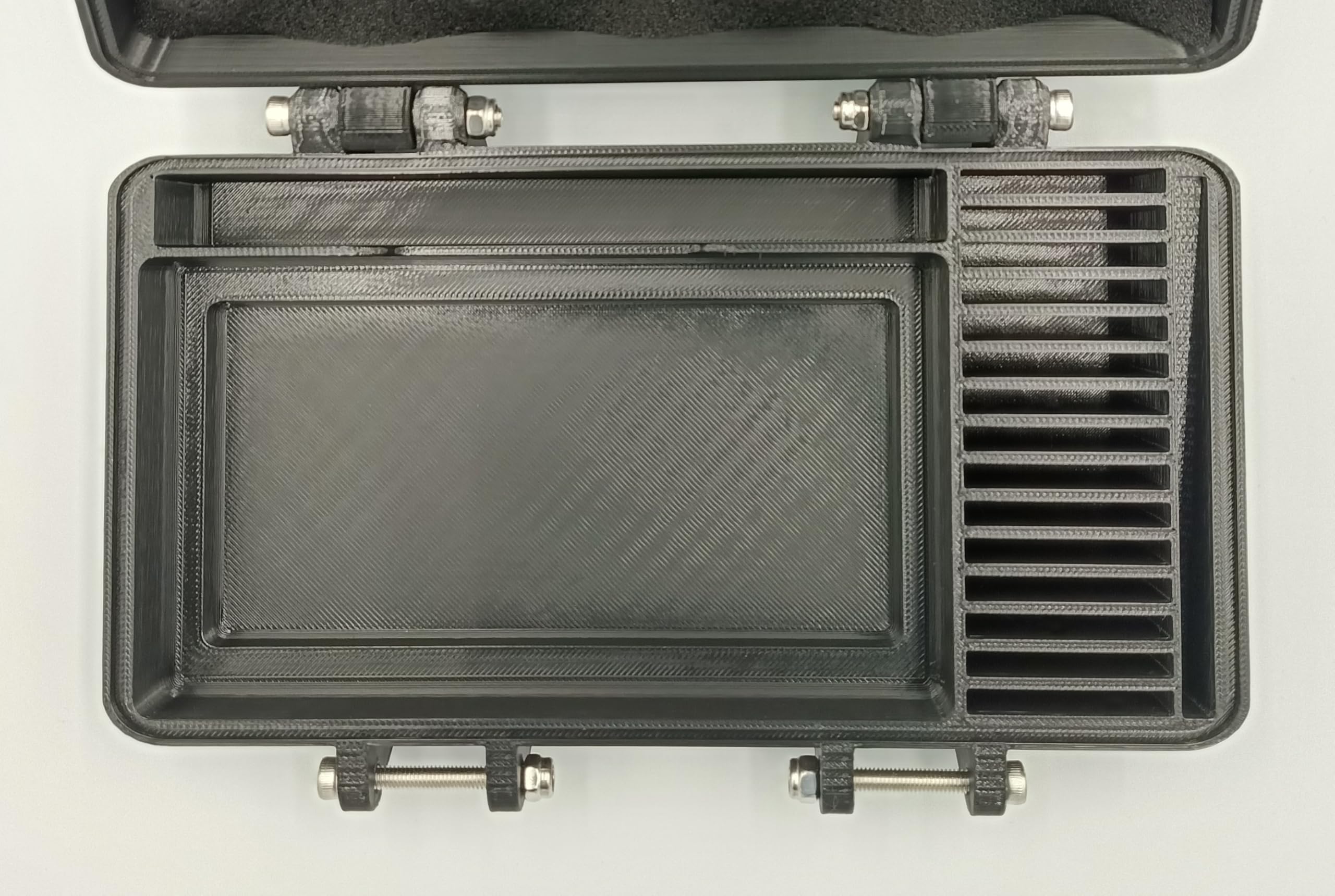 Protective Carrying Case for DS Lite & Original 3DS (Old Version) - Holds up to 15 Games and Includes Extra Storage for USB Cable or Other Acessories