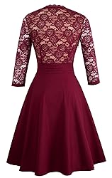 HOMEYEE Women's Chic V-Neck Lace Patchwork Flare