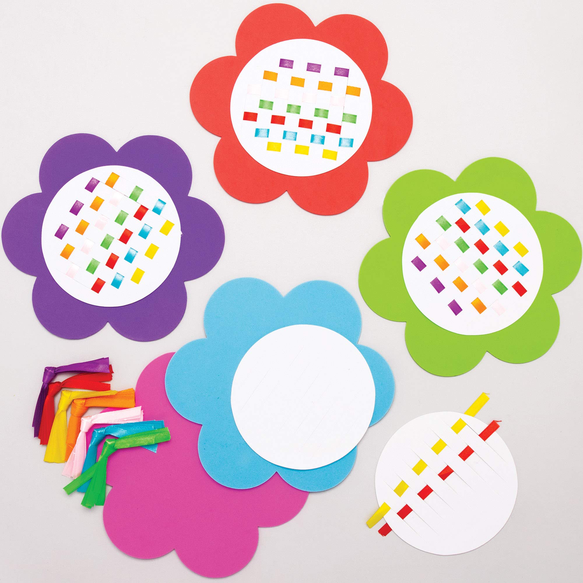 Baker Ross AT376 Flower Weaving Kits - Pack of 6, Introductory Sewing for Beginners and For Kids Arts and Crafts Projects