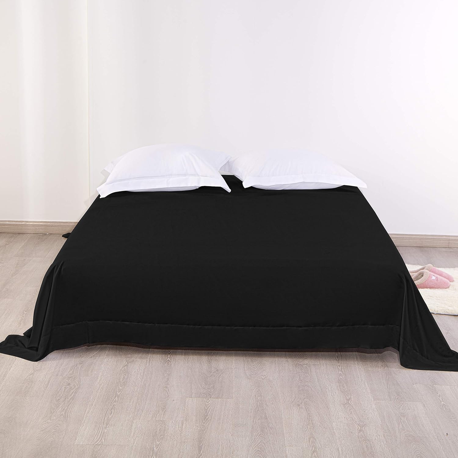 FLXXIE California King Size Flat Bedding Sheet, Ultra Soft Microfiber Bed Flat Sheet, Classic and Durable, Wrinkle, Fade, Stain Resistant, Black: Kitchen & Dining