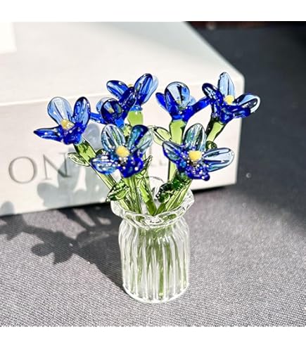 Amazon.com: Mini Glass Vase with Lily Blossoms Car Decor for