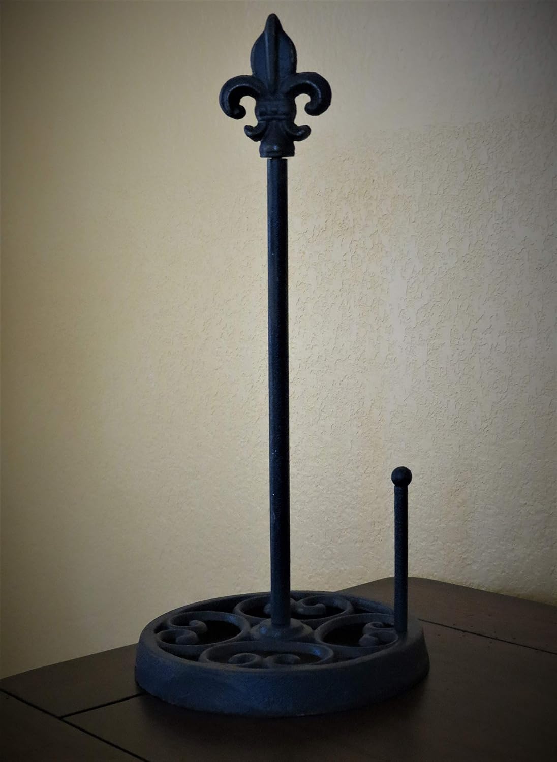 Amazon Com Paper Towel Holder Fleur De Lis Hand Painted Iron Navy