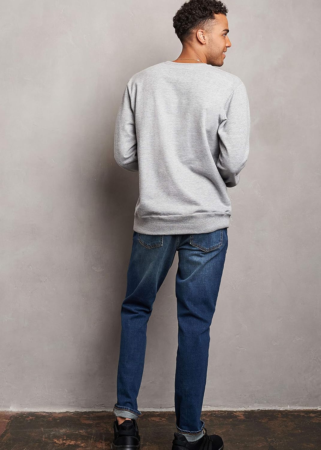 Russell Athletic Men's Cotton Rich 2.0 Premium Fleece Sweatshirt at  Men’s Clothing store