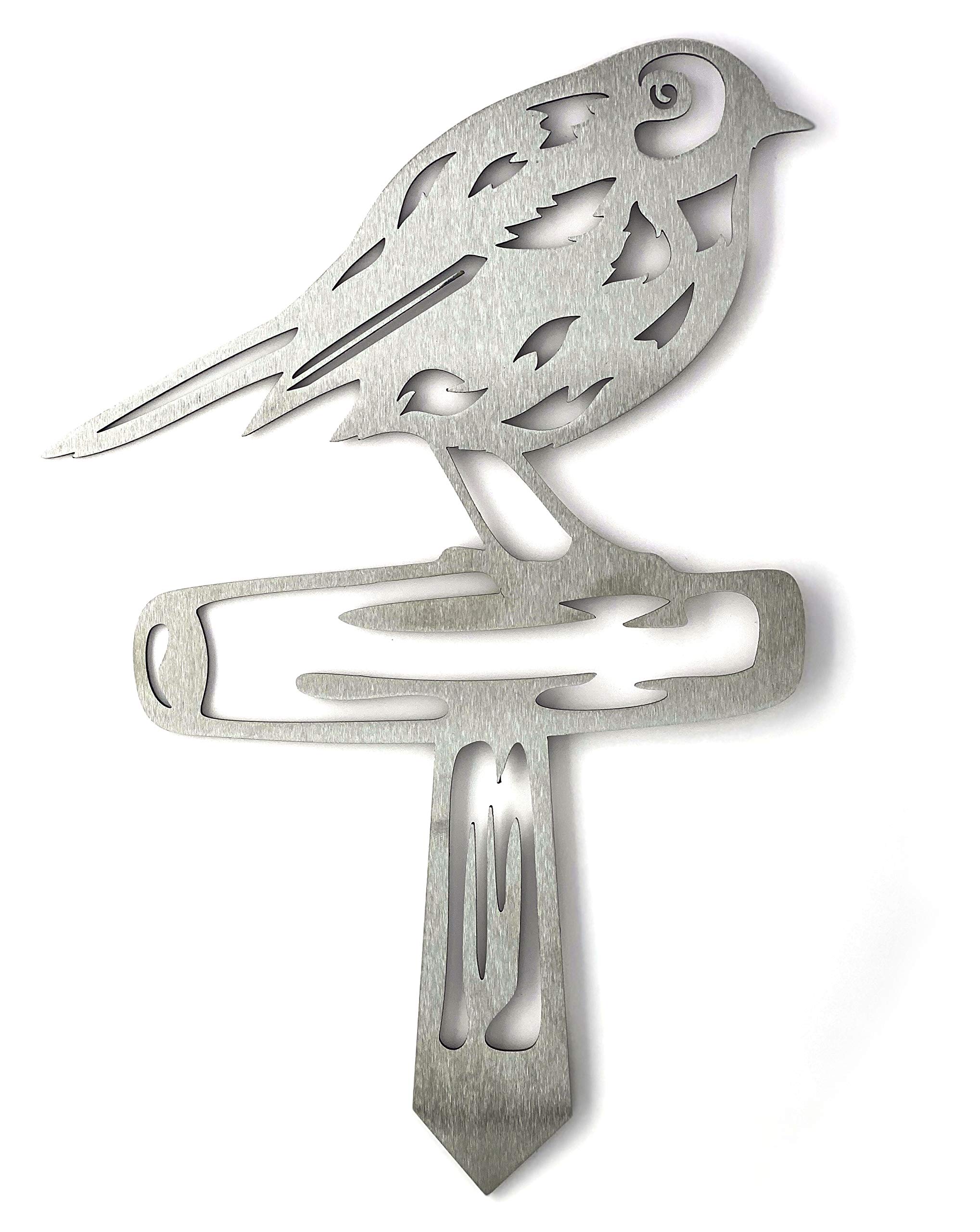 Image Industry Robin on a Spade - Rustic Garden Sculpture