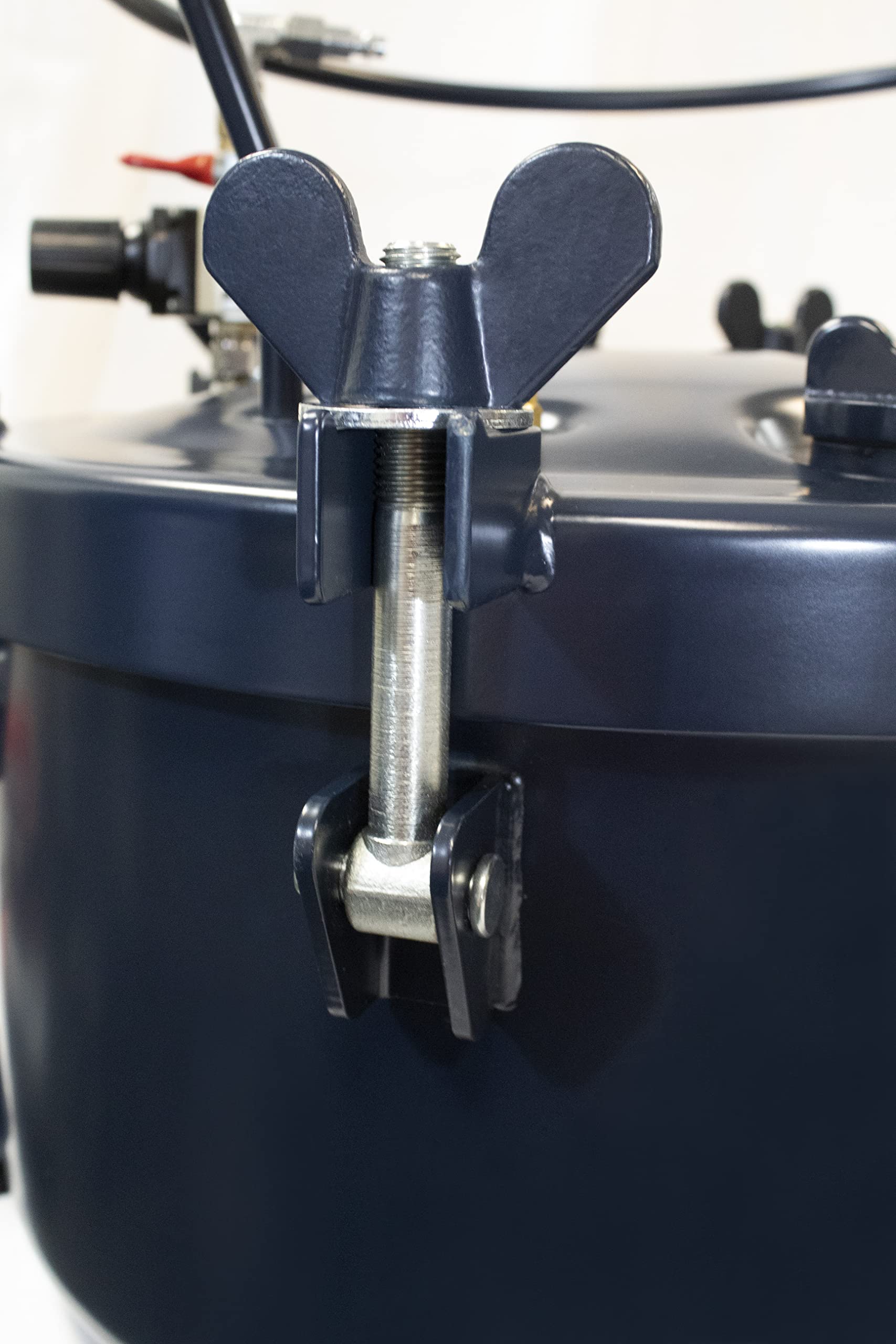 California Air Tools 1810C 10 Gallon Pressure Pot for Epoxy Resin Casting, Coated Steel Tank, Portable