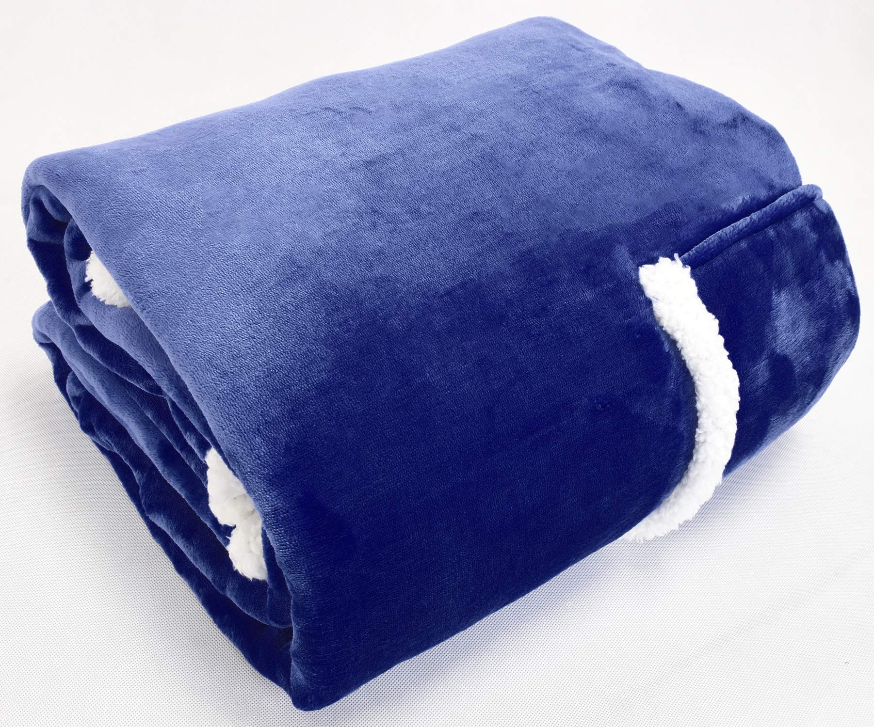 Catalonia Platinum Blanket with Sleeves, Dual Microplush Fleece Sherpa Warm Blankets for Adult Women Men 183cm x 140cm, Blue