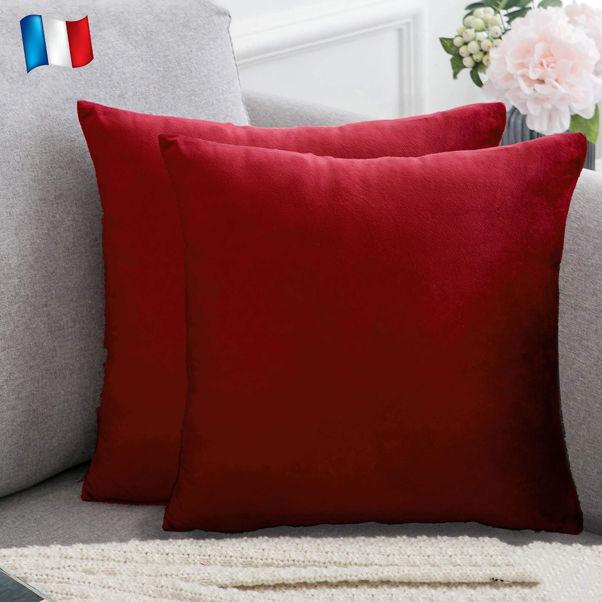 Douceur De Plumes Set of 2 Cushion Cover Burgundy red Velvet 16x16 Inch Plain, Pillowcase Rectangular Soft and Modern for Scandinavian, Living Room Ruby Wine Sofa (2 Burgundy)