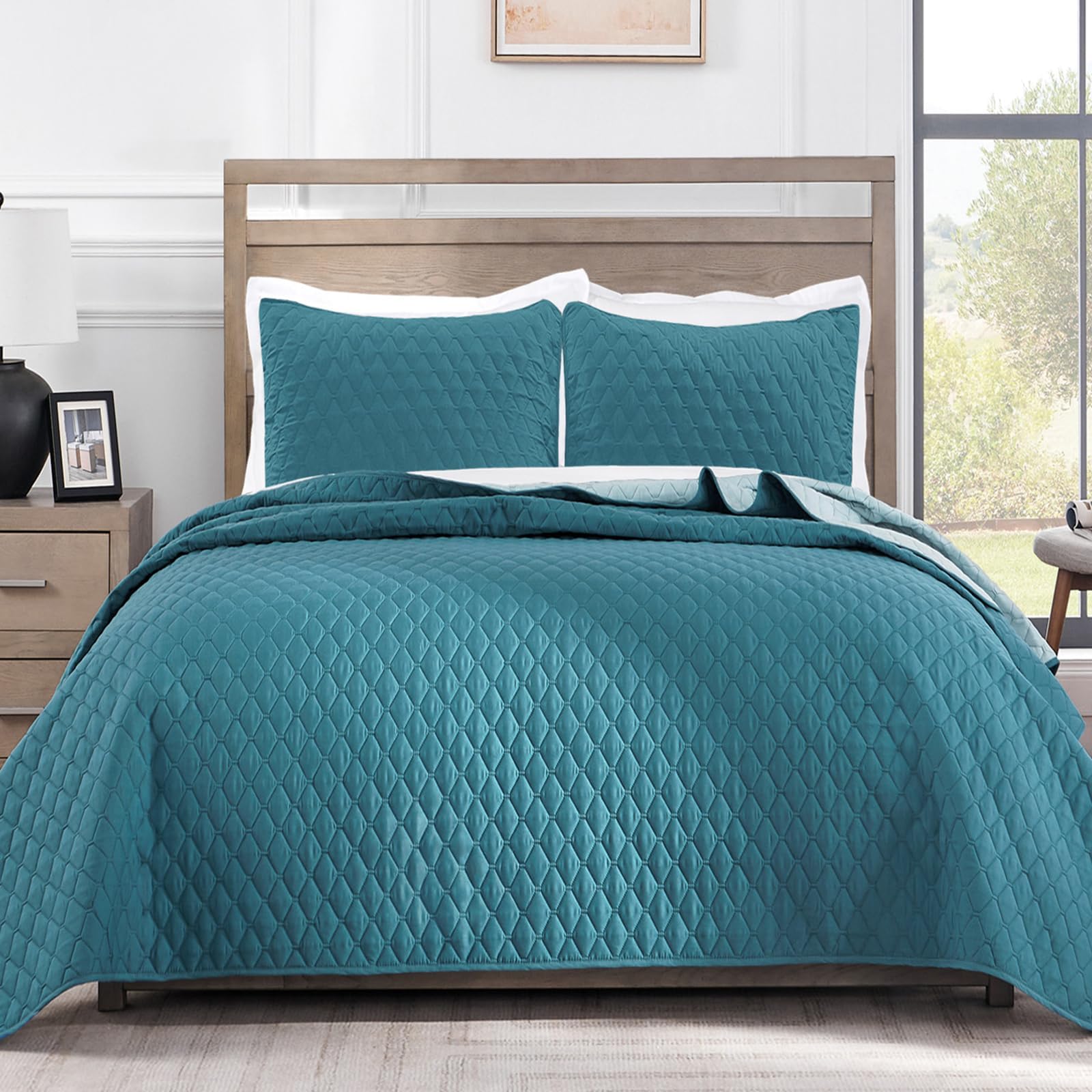 Exclusivo Mezcla Reversible King Size Quilt Bedding Set with Pillow Shams, Lightweight Quilts King Size, Soft Bedspreads Bed Coverlets for All Seasons - (Dusty Teal, 104"x96")