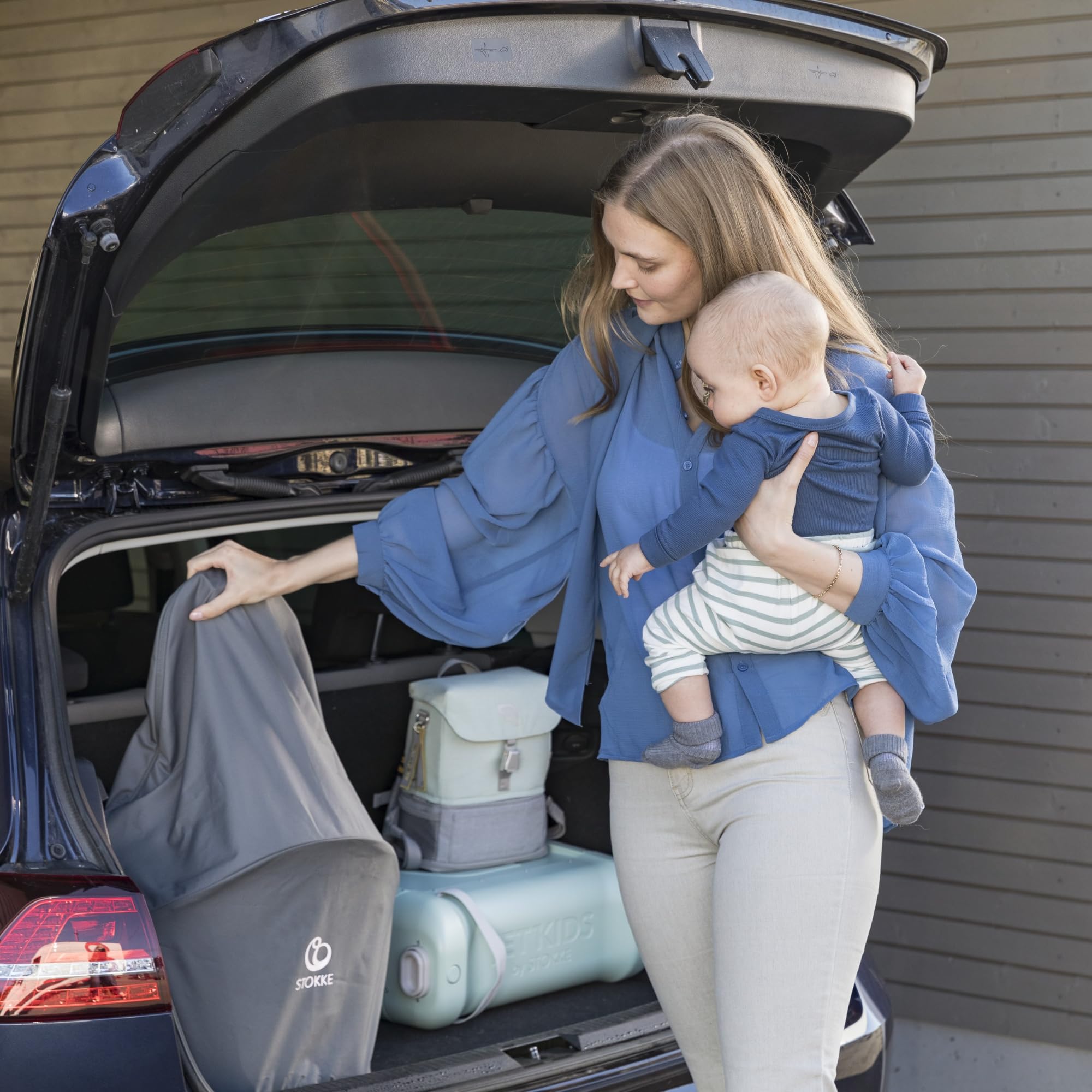 Stokke Clikk High Chair Travel Bag, Grey - Essential for Travel & Storage - Compatible with Stokke Clikk High Chair - 100% Polyester - Convenient, Spacious Interior with Hands-Free Carry Handle