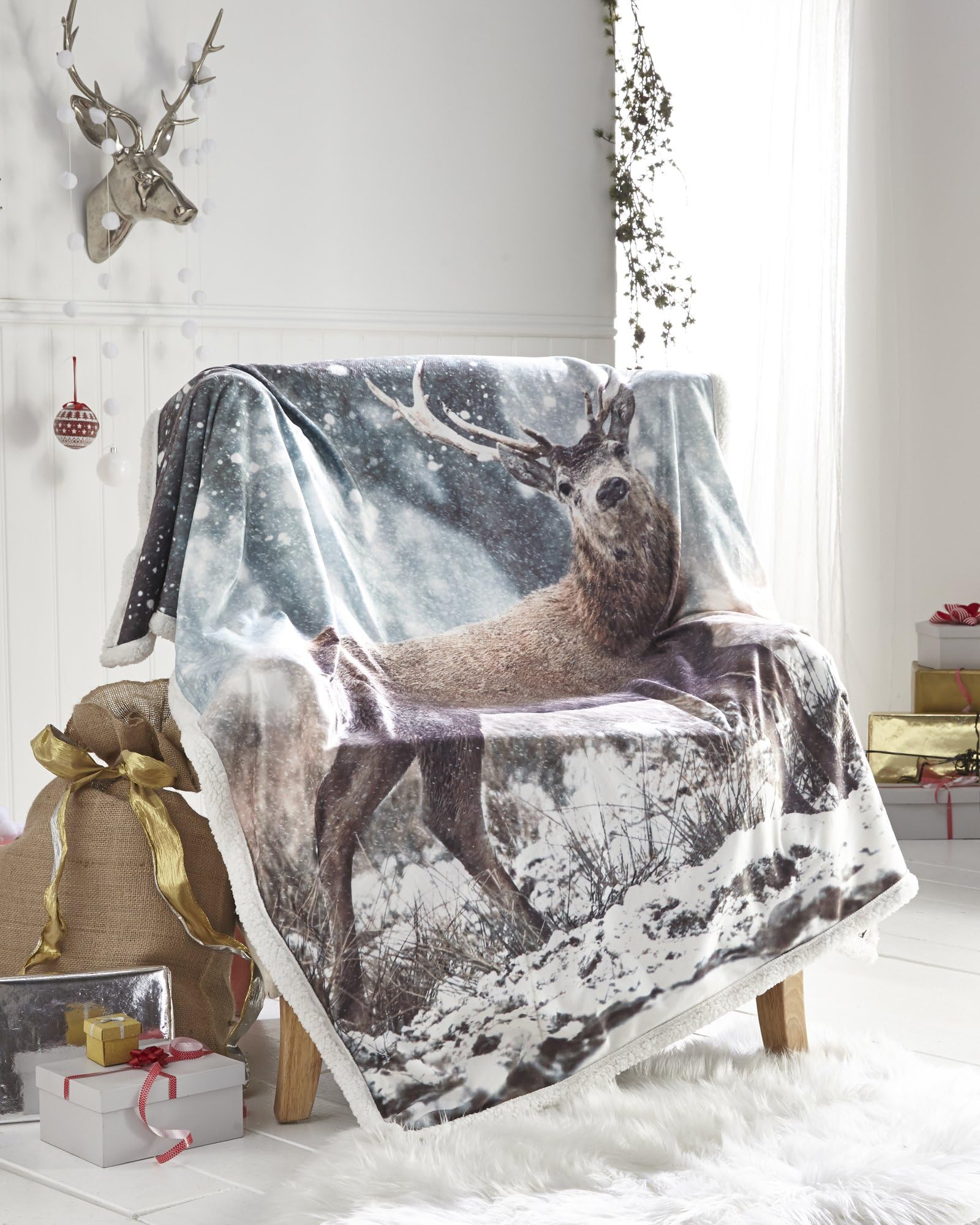 Christmas Throws Fleece Blanket Double Size For Sofa Bed Large Soft Warm 130 x 170 Cm (Double, Deer)