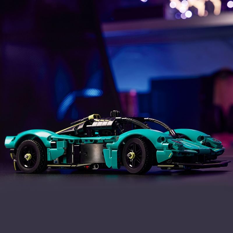 Technic Aston Martin Valkyrie 42208