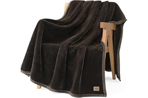 UGG Coco Plush Throw Blanket – Cozy Soft Fleece Blanket for Couch, Bed or Chair, Housewarming Gift for Women, Bedroom or Living Room Decor, Lightweight Luxurious Winter Bedding Gifts for Women, Root