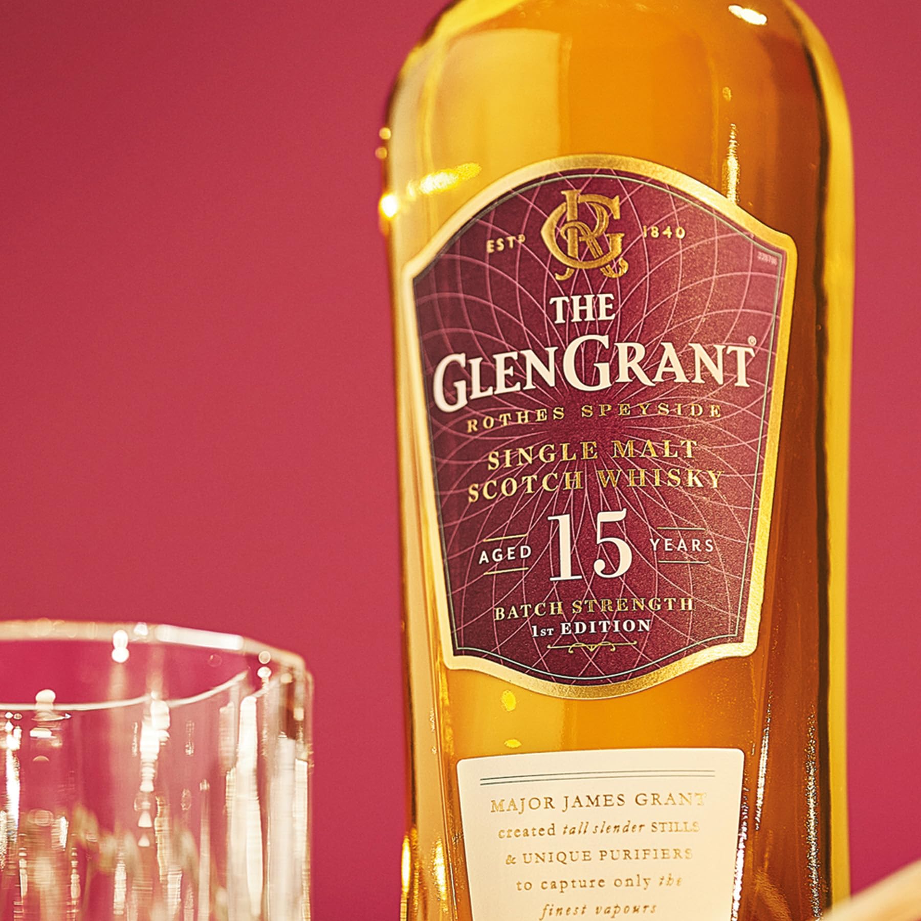 Glen Grant 15 Jahre Single Malt Scotch Whisky | Reifer, hochwertiger Whisky aus Schottland | in Ex-Bourbon-Fässern gereift | in Geschenk-Karton | 50% Vol. | 1 x 0,7 l 5