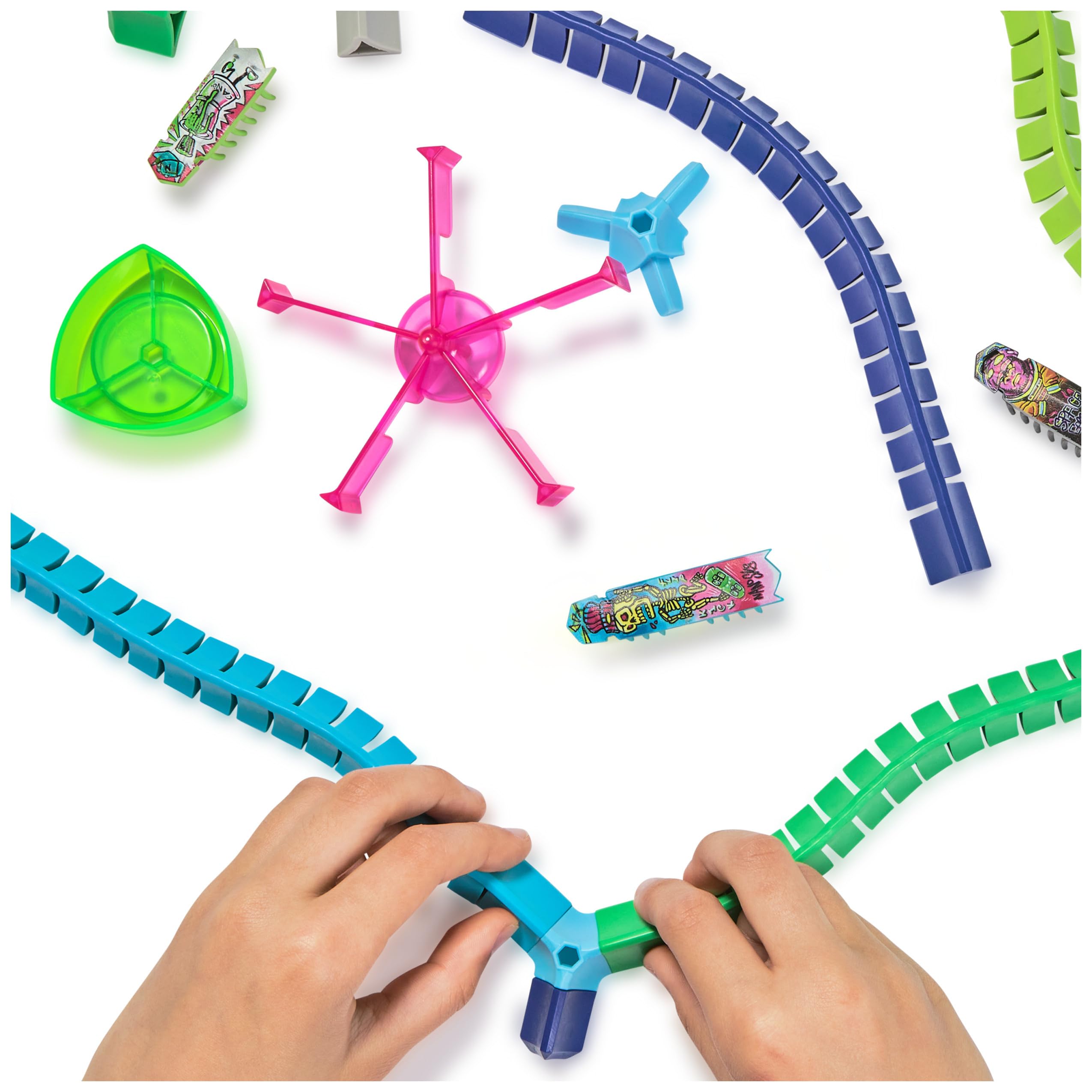 HEX BOTS Nano Land, Sensory Toys for Kids & Cats with Over 40 Pieces & 3 Nano Bots, Toy Playsets & Mini Robot Toy for Kids Ages 3 & Up, Batteries Included