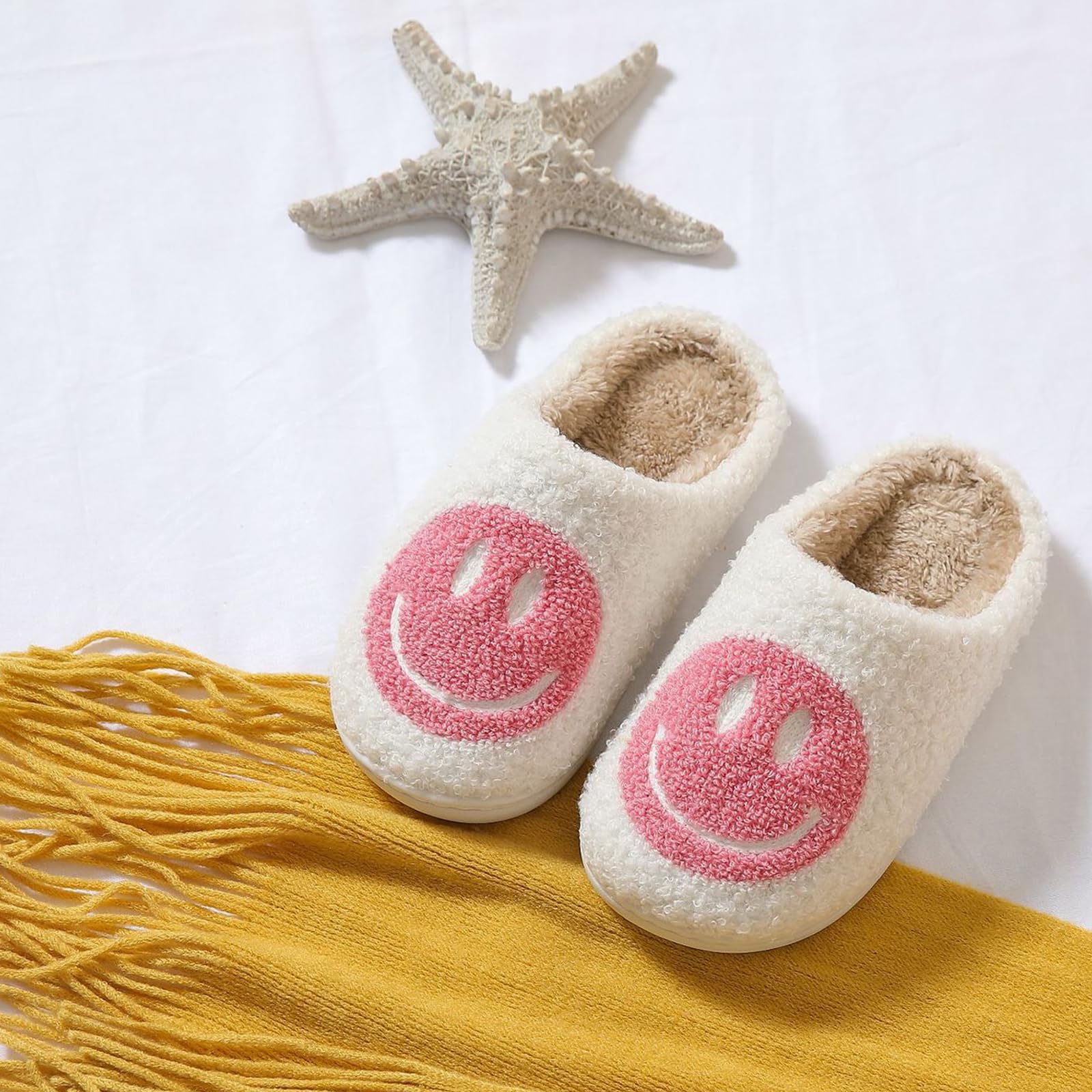 Cute Smile Face Kids' Plush Happy Face Slippers - Non-Slip, Warm, Indoor/Outdoor