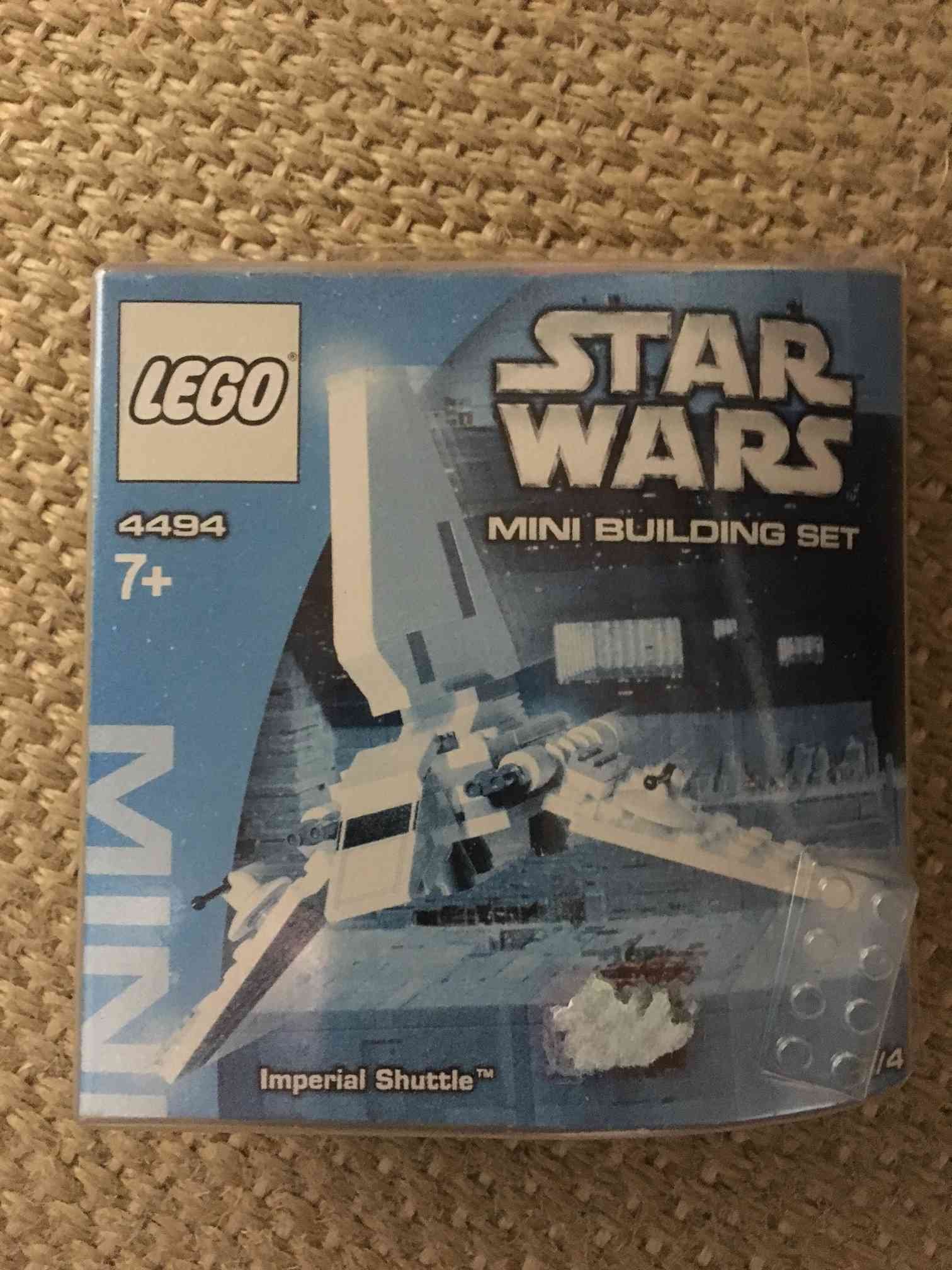 LEGO Star Wars 4494: Mini Imperial Shuttle