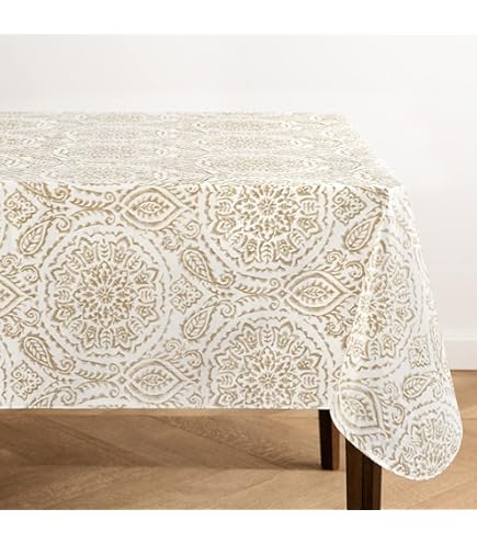 Elrene Home Fashions Autumn Heritage Turkey Engineered 60"x84" Oval Tablecloth