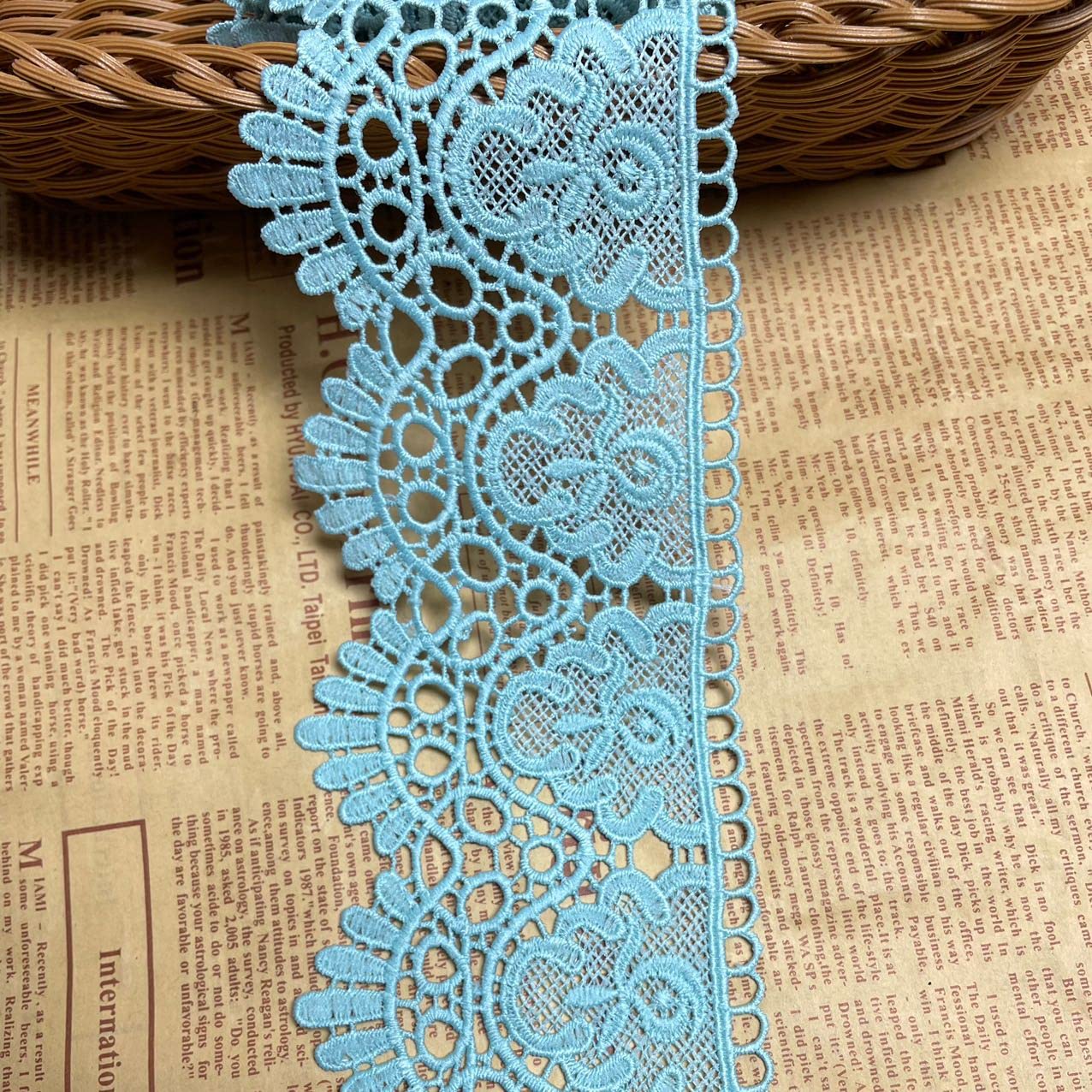 9CM Width Europe Crown Pattern Inelastic Embroidery Lace Trim,Curtain Tablecloth Slipcover Bridal DIY Clothing/Accessories.(2 Yards in one Package) (Lake Blue)