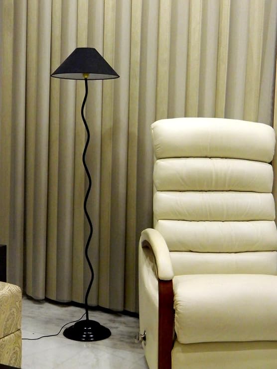 Tu Casa LG-607 220-Watt Floor Lamp (Black)