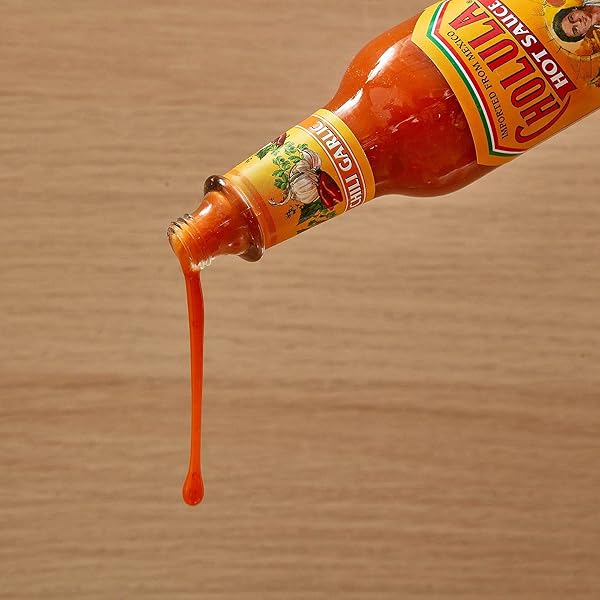 CHOLULA HOT SAUCE, CHILI GARLIC, 5 OUNCE
