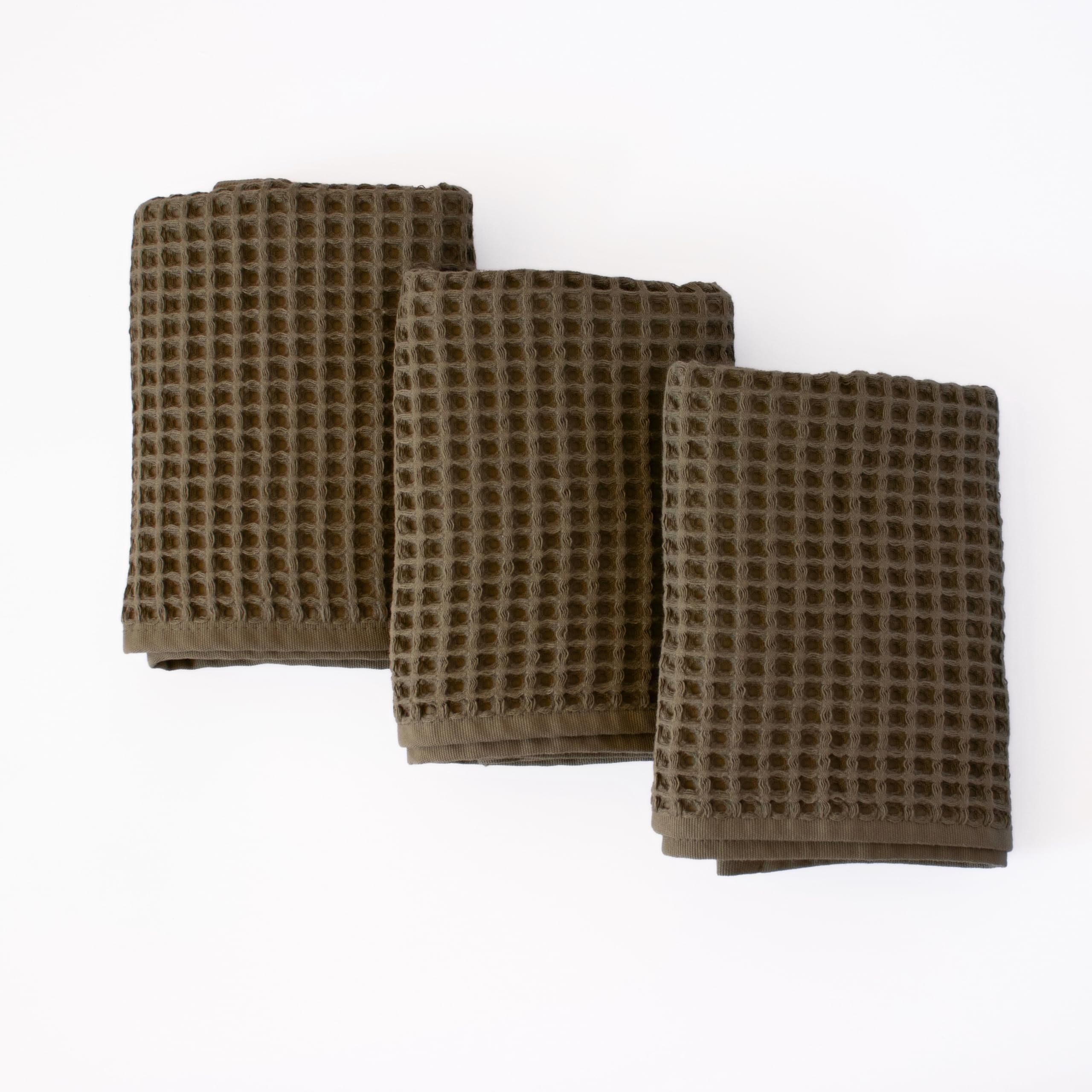 Photo 1 of PÜSKÜL Organic Waffle Kitchen Towel 100% Turkish Cotton Set of 3 Khakie Green - Premium Quality, Soft, Quick-Dry, Absorbent, Lint-Free Hand Towels 32X16 Inches (3, Khaki Green)