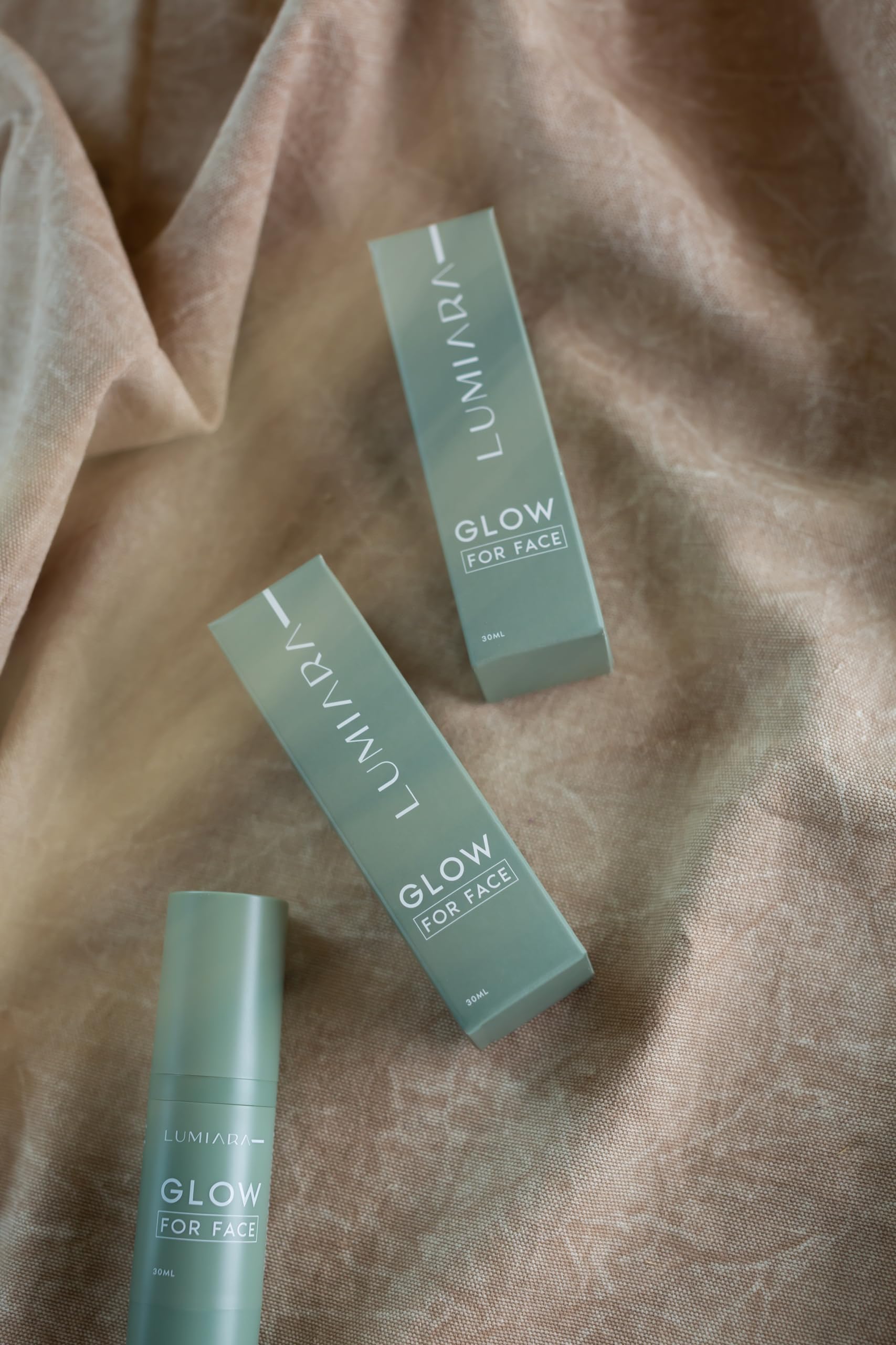 Lumiara Glow Anti Aging Serum - Hydrating Face Serum For Glowing Skin (30ml) For All Ages & Skin Types - Organic, Paraben Free, Cruelty Free & Plant Based Wrinkle Reduction - Made In The USA