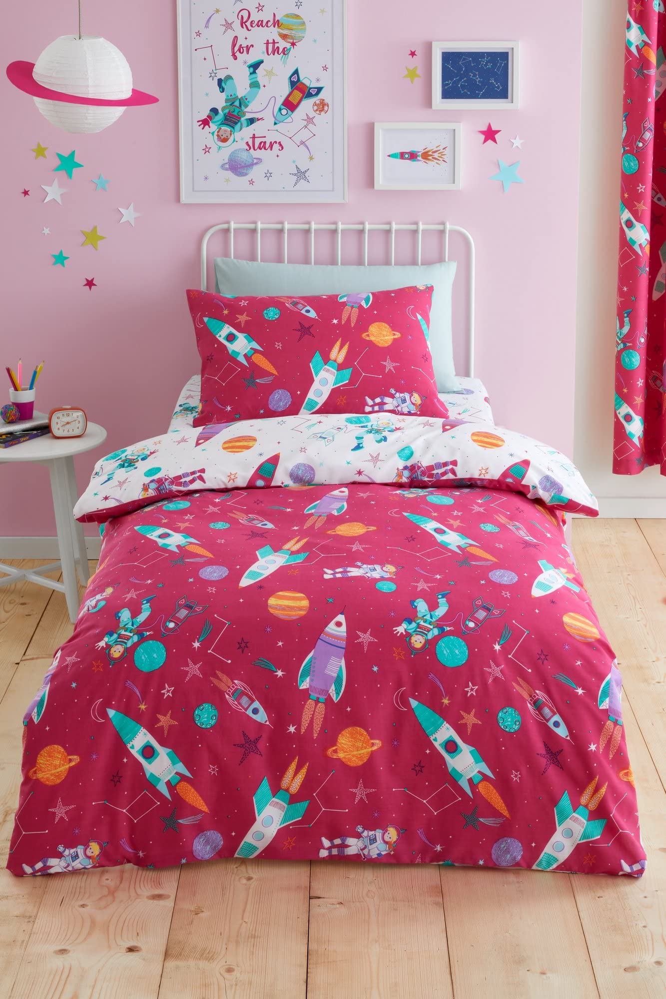 Bedlam - Super Sonic Girls Glow in the Dark Bedroom Set - Duvet Cover & Pillow Set - Single Bed - In Pink
