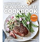 Weight Watchers New Complete Cookbook, Smartpoints™ Edition: Over 500 Delicious Recipes for the Healthy Cook's Kitchen – Clean Eating with Lean Meats, Whole Grains, and Fresh Produce
