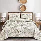 Drucon Khaki Quilt Set King Size, Toile Farmhouse Bedspreads, 3 Pieces Rustic Village Landscape Printed Coverlet, Soft Microfiber Quilt Bedding Set for All Season (106x90 Inch)