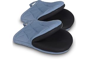 GOLDMEET 1 Pair Short Oven Mitts, Heat Resistant Silicone Kitchen Mini Oven Mitts for 500 Degrees, Non-Slip Grip Surfaces and Hanging Loop Gloves, Baking Grilling Barbecue Microwave Machine Washable