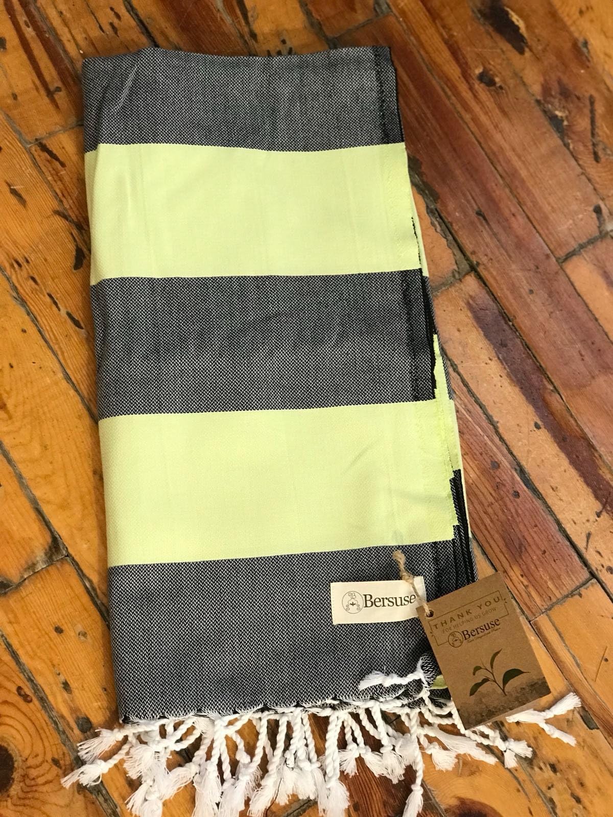 Bersuse 100% Cotton - Cayman Turkish Towel - Black/Pistachio Green