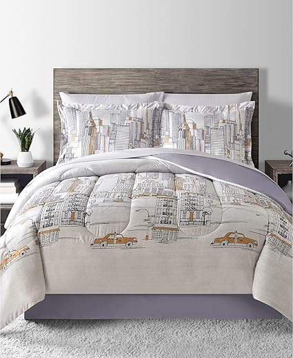 Amazon Com Modern Living New York City Sky Line Reversible Queen