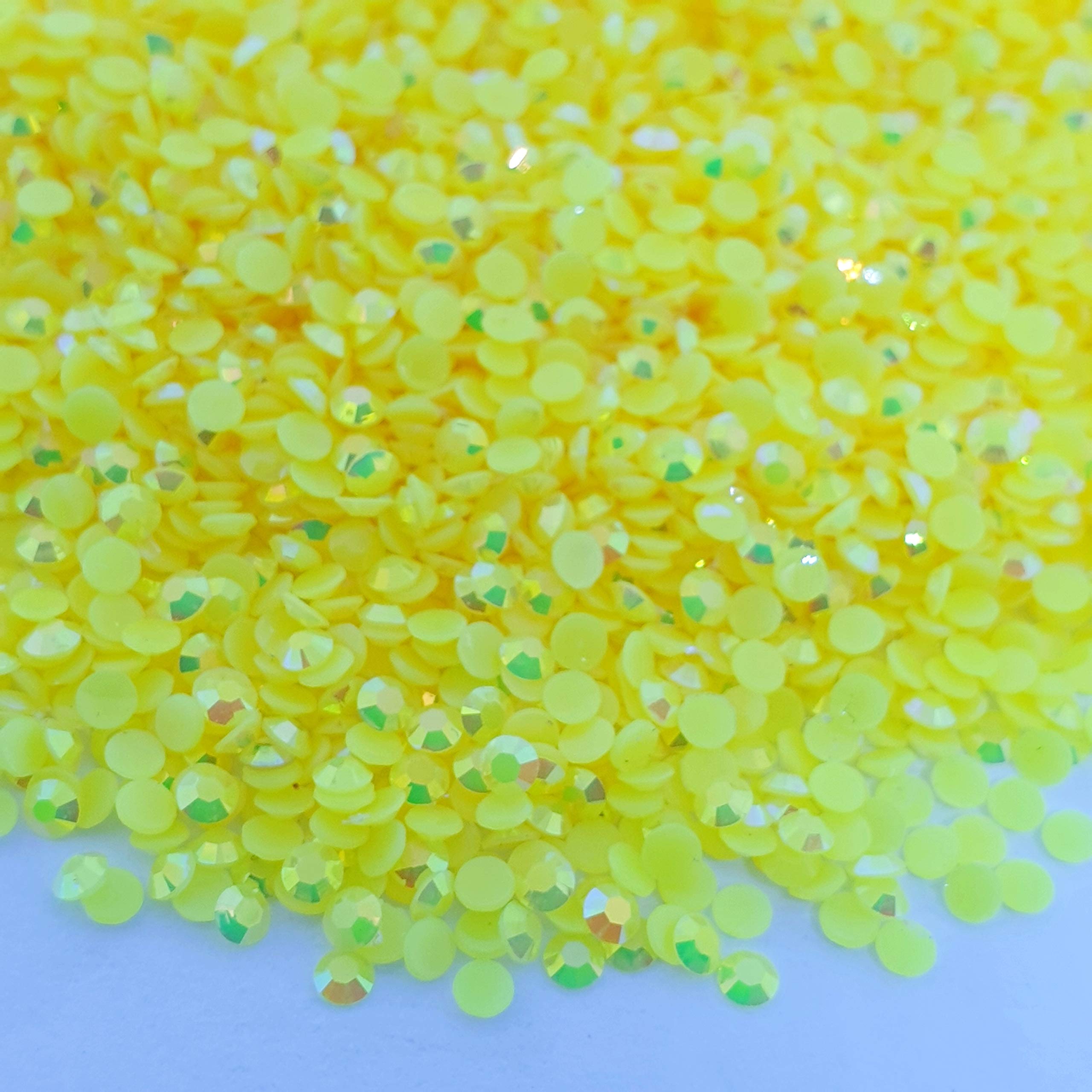 MajorCrafts 4000pcs 2mm ss6 Jelly AB Flat Back Round 14 Facets Resin Rhinestones Arts and Crafts Embellishment Gems (Bright Yellow AB C64)