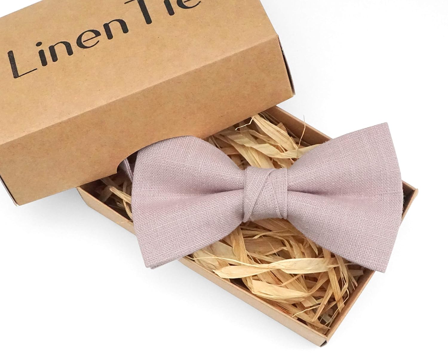 Dusty rose linen groomsmen bow tie for wedding ideas
