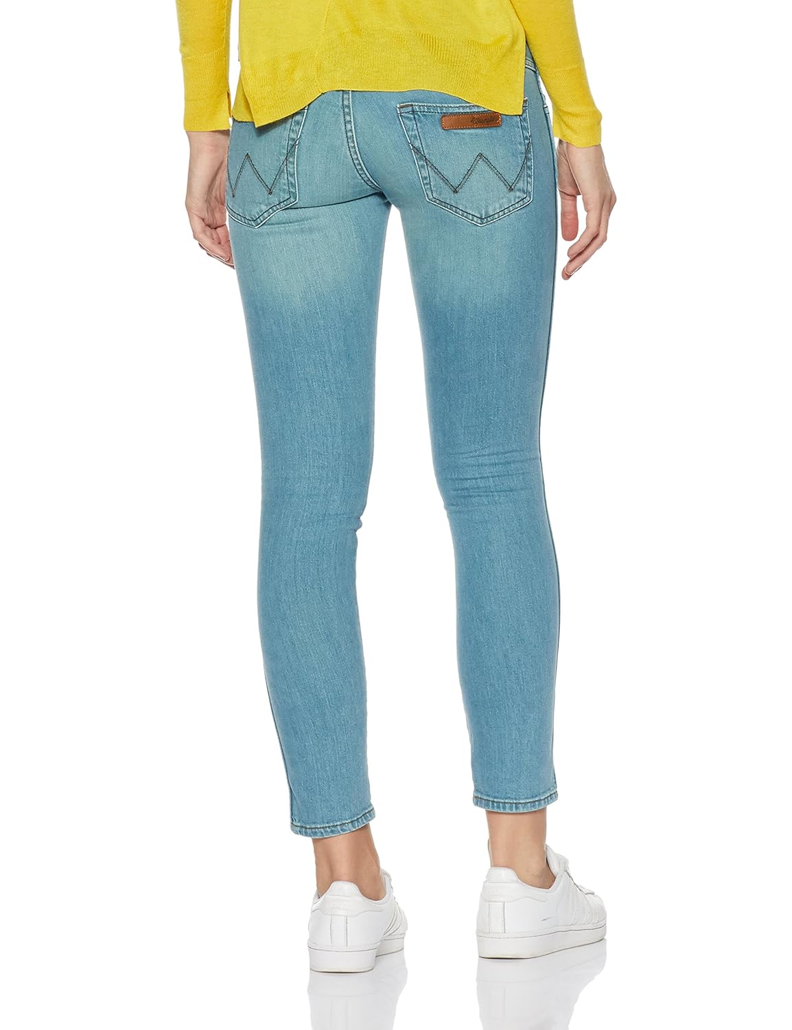 wrangler women's slim fit jeans