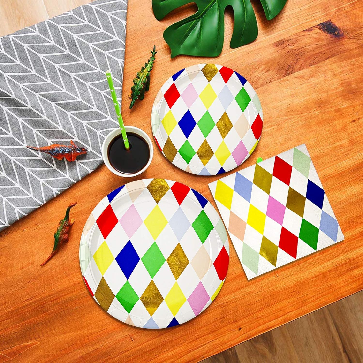 Rainbow Party Supplies set, 68PCS Rainbow Party disposable tableware including dinner plates, straws, napkins, carton cups, suitable for children's birthday parties, rainbow theme party decorations: Toys & Games