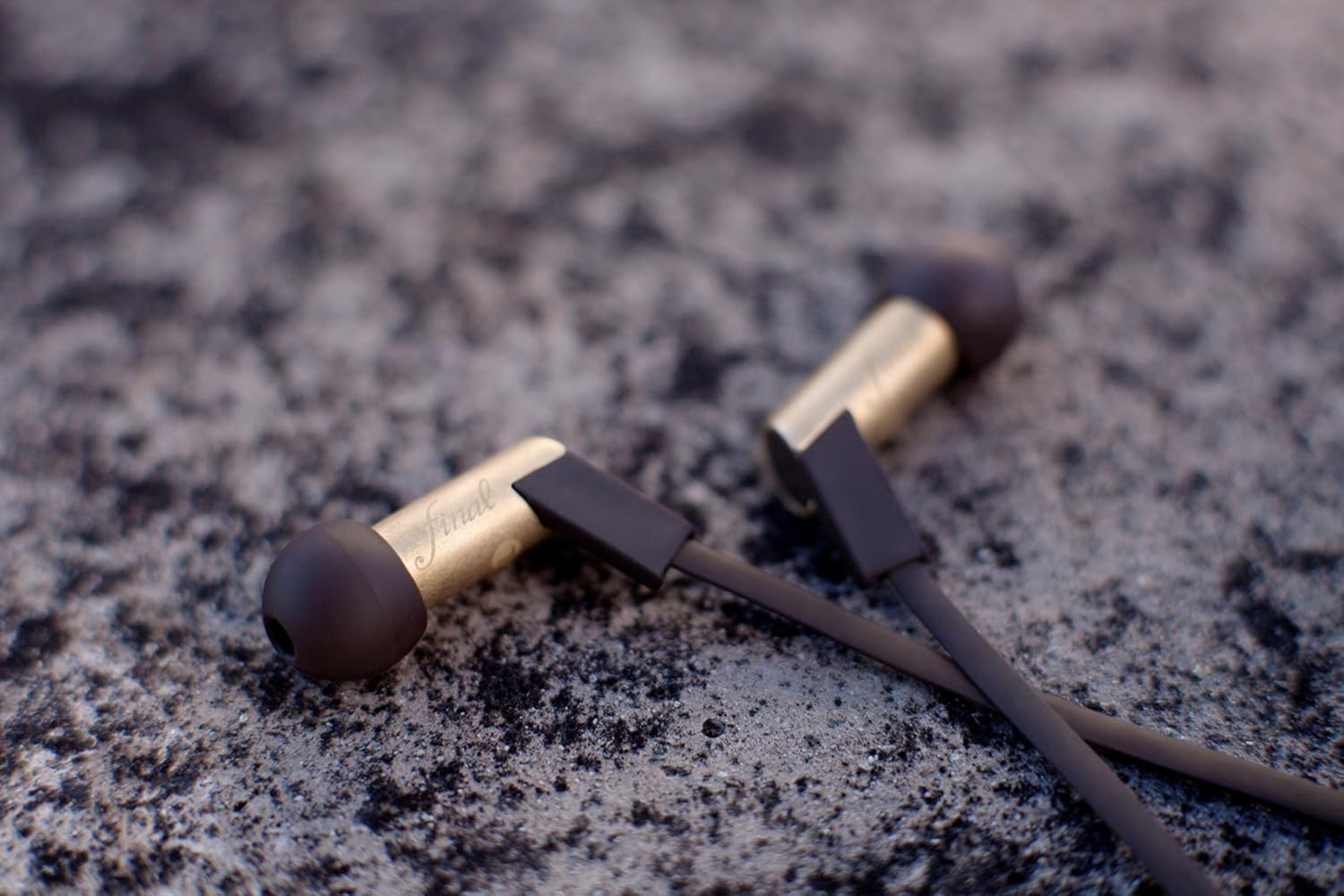 Amazon Com Final Audio Design Heaven V Aging Balanced Armature Earphones Brass Barrel Finish Home Audio Theater