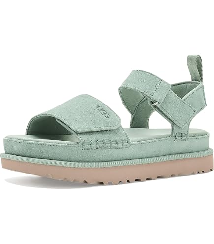 Amazon.com | UGG Women's La Cloud Sport Sandal | Sport Sandals