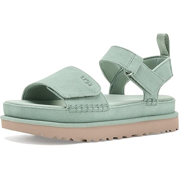 Amazon.com | UGG Women's La Cloud Sport Sandal | Sport Sandals