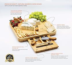 DESSINI Natural Bamboo Cheese Board and Cutlery