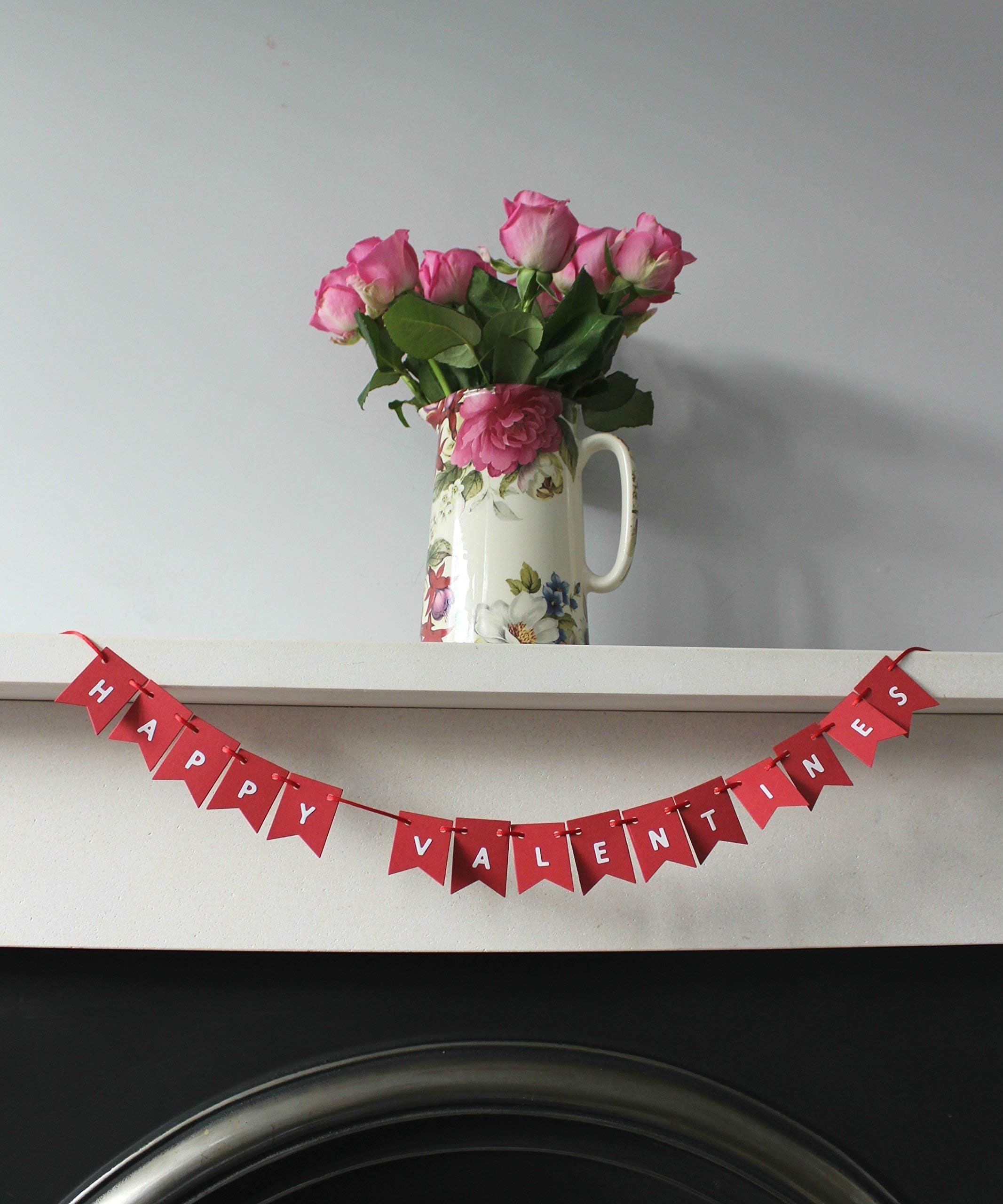Valentines day bunting, mini red and white garland