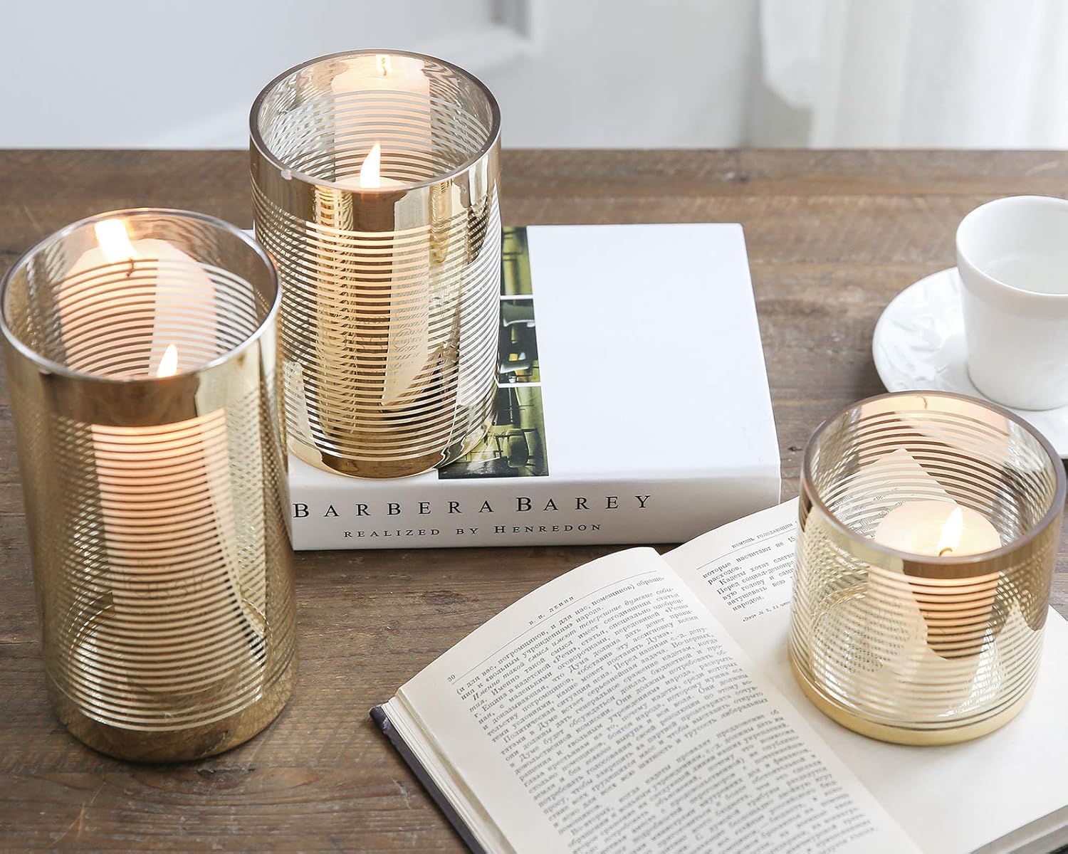 Cyl Home Hurricane Candleholders Clear Glass with Unique Golden Striped Decor Dining Table Centerpieces Cylinder Vases Gifts for Wedding Housewarming Christmas Party，7.9'' Height.: Kitchen & Dining